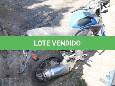 LOTE 091 - VEÍCULO; MARCA/MODELO: HONDA/CB 300R FAB/MOD: 2012/2012 PLACA: OLC5330 CHASSI: 9C2NC4310CR074123