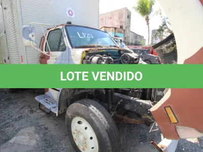 LOTE 129 - VEÍCULO; MARCA/MODELO: FORD/F12000 L FAB/MOD: 1996/1996 PLACA: JKZ2958 CHASSI: 9BFX2SLZ1TDB07854