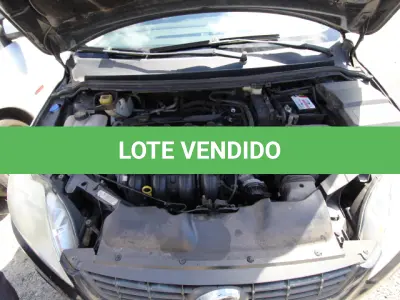 LOTE 062 - VEÍCULO; MARCA/MODELO: I/FORD FOCUS 2L FC FLEX FAB/MOD: 2012/2013 PLACA: OKZ9049 CHASSI: 8AFTZZFFCDJ079193
