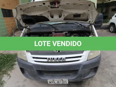 LOTE 004 - VEÍCULO - IVECO DAILY55C16 GRANFUR, ANO/MODELO 2010/2011.