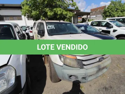 LOTE 054 - VEÍCULO; MARCA/MODELO: I/FORD RANGER XL CD4 22 FAB/MOD: 2012/2013 PLACA: OKS6548 CHASSI: 8AFAR23J4DJ064691