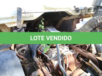 LOTE 022 - VEÍCULO: MARCA/MODELO: FORD/CARGO 1517 E; FAB/MOD: 2010/2010; PLACA: NYQ5079; CHASSI: 9BFXCE5U2ABB58711