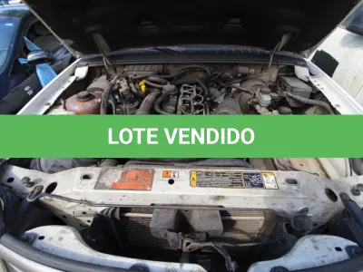 LOTE 055 - VEÍCULO; MARCA/MODELO: I/FORD RANGER XL 13P FAB/MOD: 2010/2011 PLACA: NTN9842 CHASSI: 8AFER13P5BJ330555
