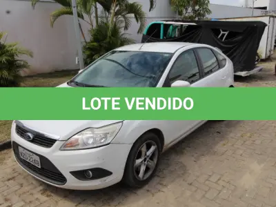 LOTE 010 - VEÍCULO - FORD FOCUS HC FLEX, ANO/MOD 2011/2012.