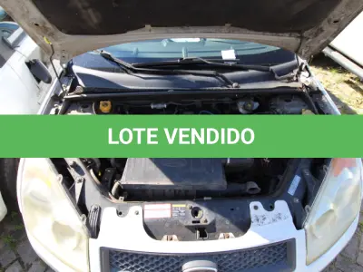 LOTE 010 - VEÍCULO: MARCA/MODELO: FORD/FIESTA 1.6 FLEX; FAB/MOD: 2009/2009; PLACA: JSL4685; CHASSI: 9BFZF55P098434254