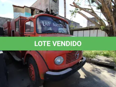 LOTE 047 - SUCATA DE VEÍCULOS:    CARROCERIA DE CAMINHÃO 1519, CHASSI 34501312364353 (SEM CERTIDÃO) (MOTOR 34591510030810)    CAMINHÃO 709, CHASSI 9BM688101LB868675 (MOTOR SEM CONDIÇÃO DE UTILIZAÇÃO)