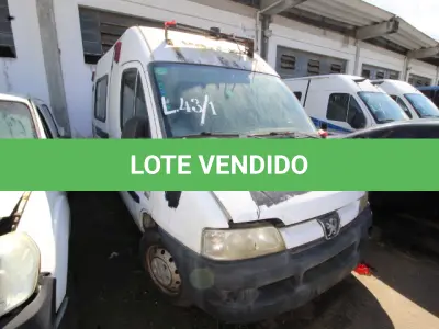 LOTE 043 - SUCATA DE VEÍCULOS:    GOL PATRULHEIRO 1.6, CHASSI 9BWCB05XX5P061874 (MOTOR SEM CONDIÇÃO DE UTILIZAÇÃO)    BOX ENGEVE AMB, CHASSI 936ZCPMNC92043003 (MOTOR SEM CONDIÇÃO DE UTILIZAÇÃO)