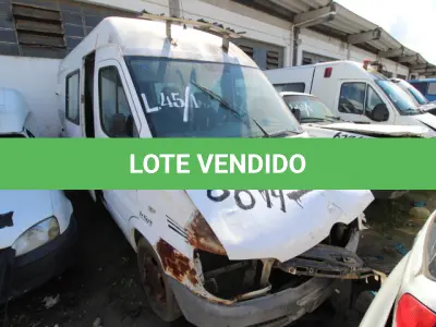 LOTE 045 - SUCATA DE VEÍCULOS:    GOL PATRULHEIRO 1.6, CHASSI 9BWCB05X15P063237 (MOTOR SEM CONDIÇÃO DE UTILIZAÇÃO)    413CDI SPRINTERF, CHASSI 8AC9046638A978614