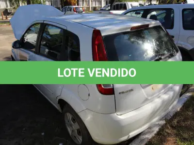 LOTE 016 - VEÍCULO: MARCA/MODELO: FORD/FIESTA 1.6 FLEX; FAB/MOD: 2009/2009; PLACA: JSL7908; CHASSI: 9BFZF55P798422313