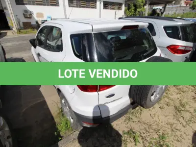 LOTE 066 - VEÍCULO; MARCA/MODELO: FORD/ECOSPORT S 1.6 FAB/MOD: 2012/2013 PLACA: OKQ6636 CHASSI: 9BFZB55P8D8764843