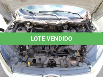 LOTE 068 - VEÍCULO; MARCA/MODELO: FORD/ECOSPORT S 1.6 FAB/MOD: 2012/2013 PLACA: OKS8670 CHASSI: 9BFZB55P1D8764828