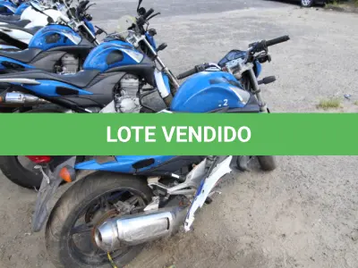LOTE 116 - VEÍCULO; MARCA/MODELO: HONDA/CB 300R FAB/MOD: 2012/2012 PLACA: OLA8964 CHASSI: 9C2NC4310CR074051