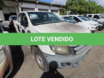 LOTE 059 - VEÍCULO; MARCA/MODELO: I/FORD RANGER XL CD4 22 (MOTOR SOLTO) FAB/MOD: 2012/2013 PLACA: OKY6008 CHASSI: 8AFAR23J2DJ071011