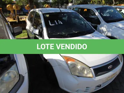 LOTE 014 - VEÍCULO: MARCA/MODELO: FORD/FIESTA 1.6 FLEX; FAB/MOD: 2009/2009; PLACA: JSN1844; CHASSI: 9BFZF55P098434481