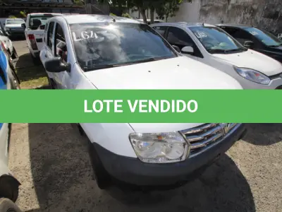 LOTE 064 - VEÍCULO; MARCA/MODELO: RENAULT/DUSTER 16 4X2 (REGRAVAR MOTOR) FAB/MOD: 2014/2015 PLACA: OZL4165 CHASSI: 93YHSR5P5FJ435141