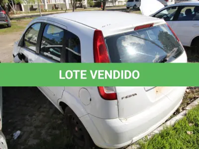 LOTE 009 - VEÍCULO: MARCA/MODELO: FORD/FIESTA 1.6 FLEX; FAB/MOD: 2009/2009; PLACA: JSJ3475; CHASSI: 9BFZF55P198422209