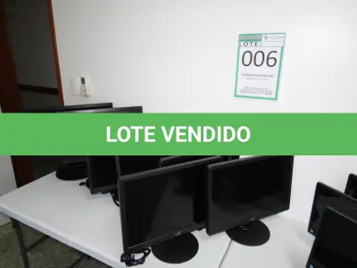 LOTE 006 - INFORMÁTICA - MONITORES