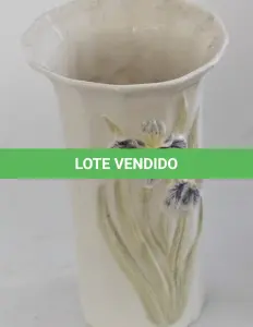 LOTE 131 - VASO