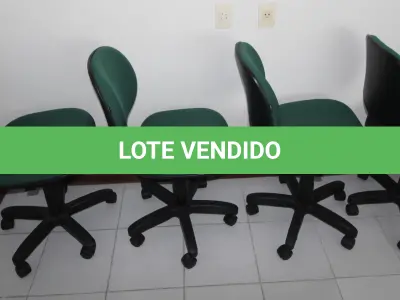 LOTE 002 - LOTE - 0002 - CADEIRA SECRETÁRIA GIRATÓRIA S/ BRAÇO CONJ. 4 PÇS.