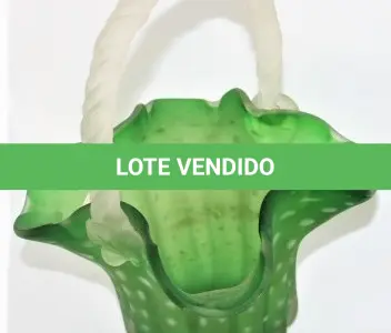 LOTE 133 - CESTA