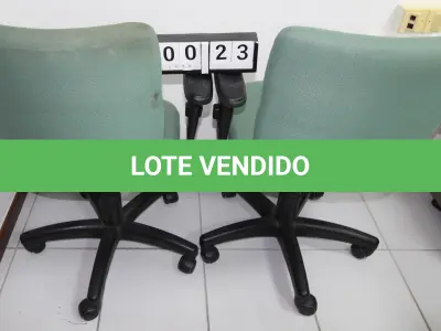 LOTE 023 - LOTE - 0023 - CADEIRA SECRETÁRIA GIRATÓRIA C/ BRAÇO CONJ. 2 PÇS.