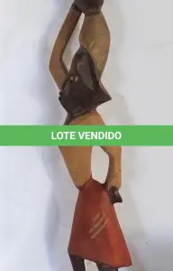 LOTE 228 - ESCULTURA