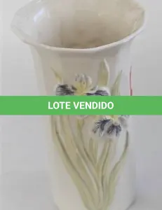 LOTE 131 - VASO