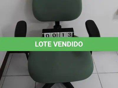 LOTE 013 - LOTE - 0013 - CADEIRA SECRETÁRIA GIRATÓRIA C/ BRAÇO