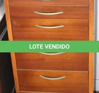 LOTE 250 - GAVETEIRO