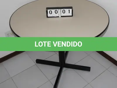 LOTE 001 - LOTE - 0001 - MESA REDONDA