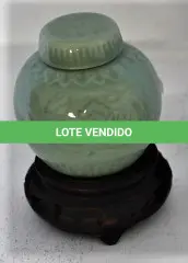 LOTE 278 - VASO