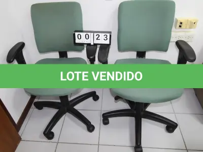 LOTE 023 - LOTE - 0023 - CADEIRA SECRETÁRIA GIRATÓRIA C/ BRAÇO CONJ. 2 PÇS.