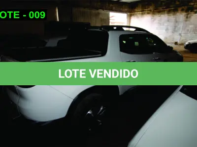 LOTE 009 - VEÍCULO - FIAT TORO VOLCANO 4x4, 2016/2017, DIESEL, DÉBITO POR CONTA DO ARREMATANTE R$ 780,94.