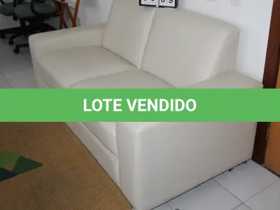 LOTE 009 - LOTE - 0009 - SOFÁ 2 LUGARES CORINO