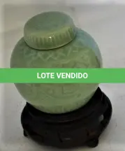 LOTE 278 - VASO