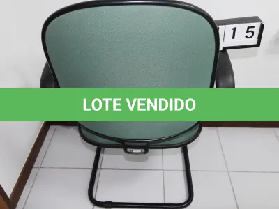 LOTE 015 - LOTE - 0015 - CADEIRA DIRETOR FIXA C/ BRAÇO