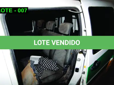 LOTE 007 - VEÍCULO - FIAT DOBLÓ ATTRACTIVE 1.4, 2015/2016, ALCOOL/GASOLINA, DÉBITO POR CONTA DO ARREMATANTE R$ 3.971,04.