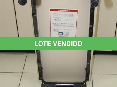 LOTE 141 - LOTE - 0141 - MESA P/ AUDITÓRIO C/ PÉS DOBRÁVEIS