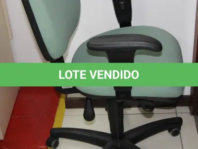 LOTE 167 - LOTE - 0167 - CADEIRA SECRETÁRIA GIRATÓRIA C/ BRAÇO