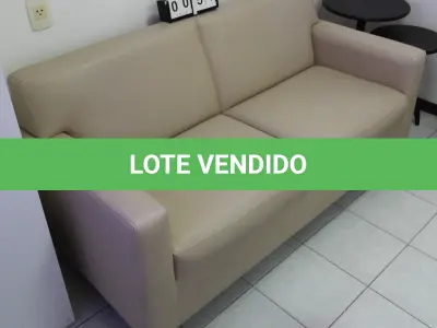 LOTE 054 - LOTE - 0054 - SOFÁ 2 LUGARES CORINO