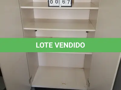 LOTE 067 - LOTE - 0067 - ARMÁRIO 2 PORTAS ALTO