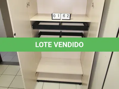 LOTE 162 - LOTE - 0162 - ARMÁRIO 2 PORTAS ALTO