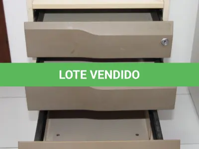 LOTE 047 - LOTE - 0047 - GAVETEIRO 3 GAVETAS