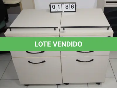 LOTE 186 - LOTE - 0186 - GAVETEIRO 3 GAVETAS CONJ. 2 PÇS.