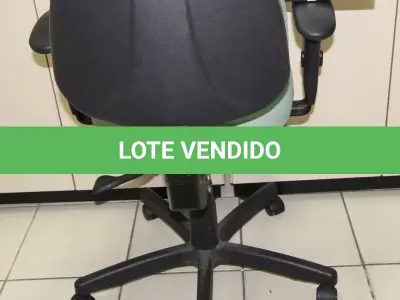 LOTE 117 - LOTE - 0117 - CADEIRA SECRETÁRIA GIRATÓRIA C/ BRAÇO