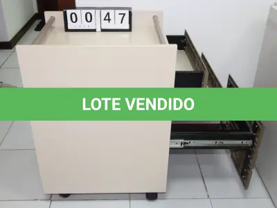 LOTE 047 - LOTE - 0047 - GAVETEIRO 3 GAVETAS