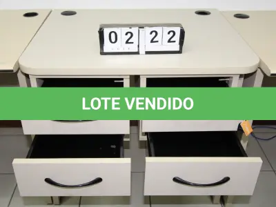 LOTE 222 - LOTE - 0222 - MESA GAVETAS PEQUENA