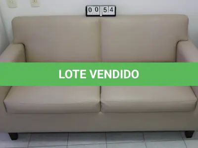 LOTE 054 - LOTE - 0054 - SOFÁ 2 LUGARES CORINO