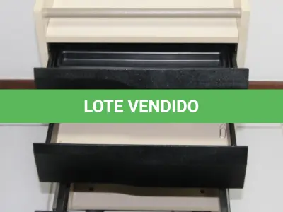 LOTE 028 - LOTE - 0028 - GAVETEIRO 3 GAVETAS