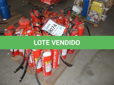 LOTE 074 - MATERIAL DIVERSO